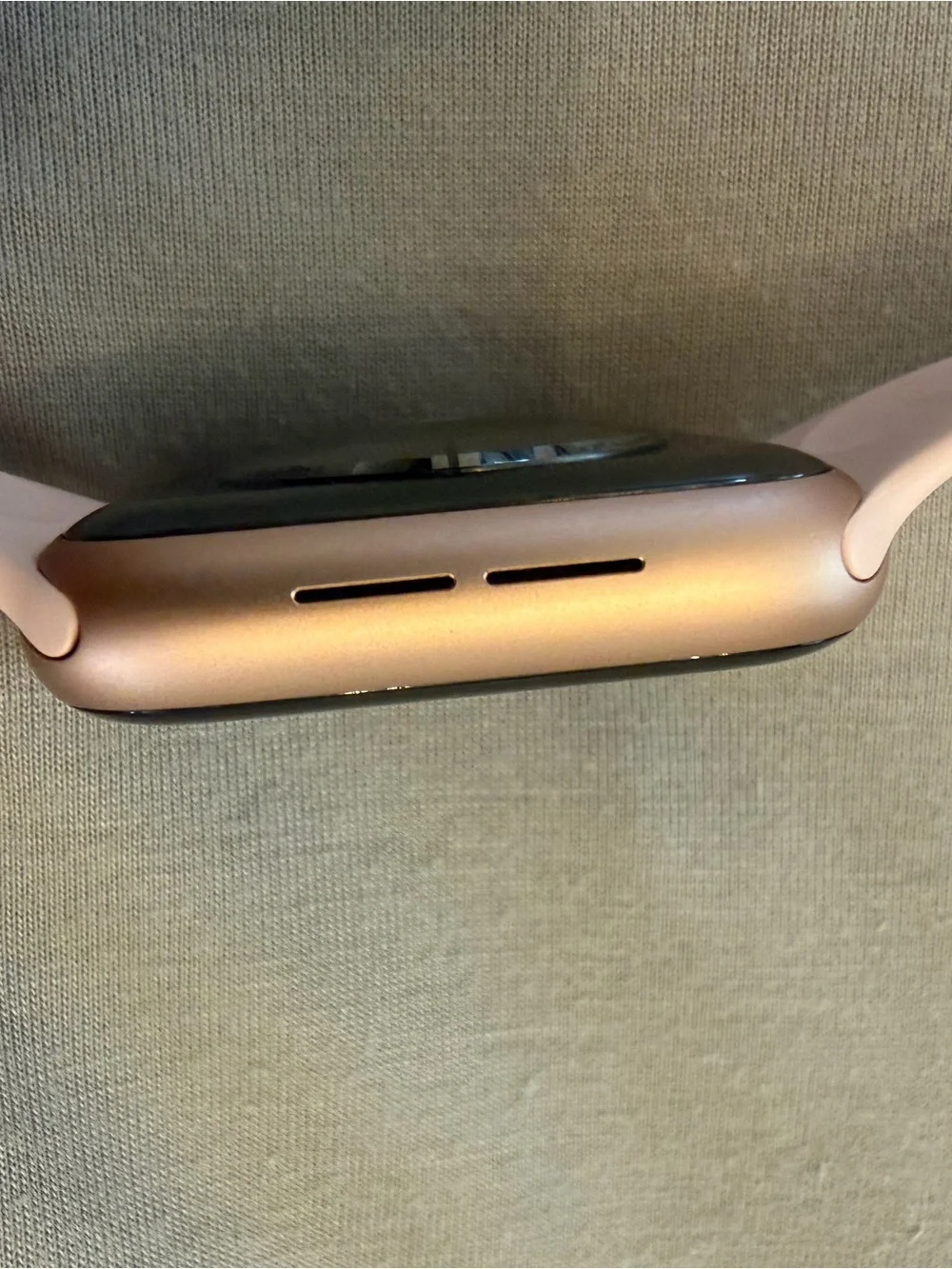 Apple Watch Series 4 44mm Rose Gold GPS and Cell